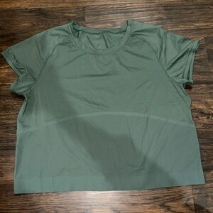 Green crop top lululemon shirt